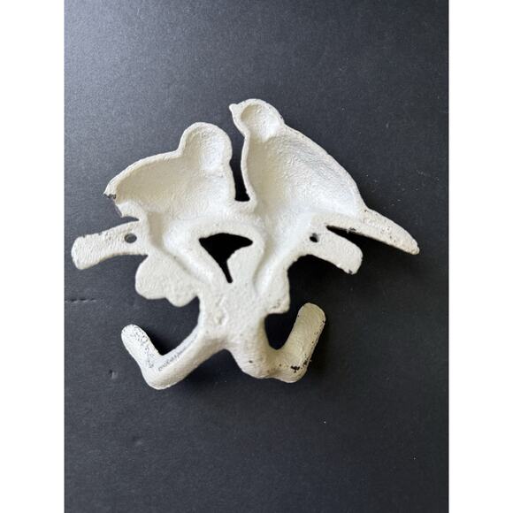 Vintage Bird Coat Hanger Hook Cast Iron Rustic Beige Cottagecore Farmhouse - Picture 4 of 5